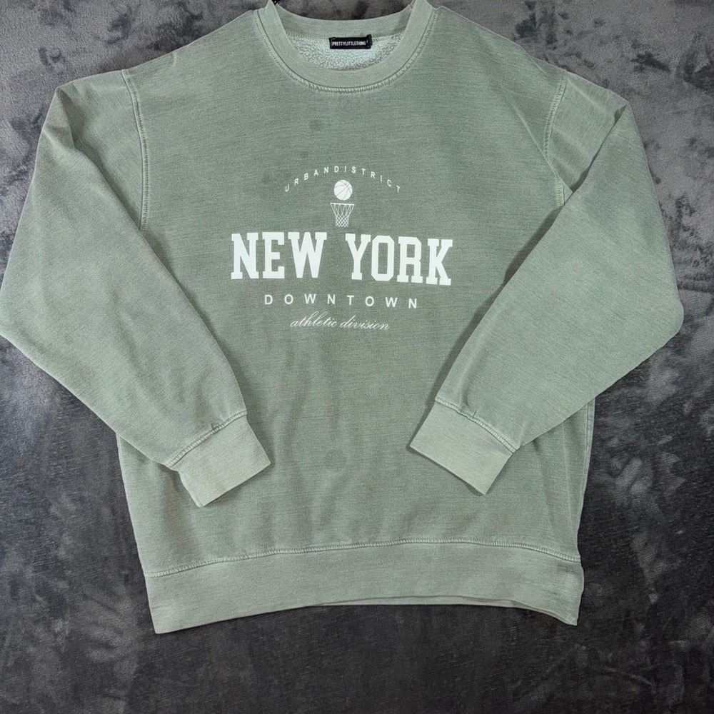 Mens Medium PrettyLittleThing Sweatshirt Green Good New York Downtown Athletic